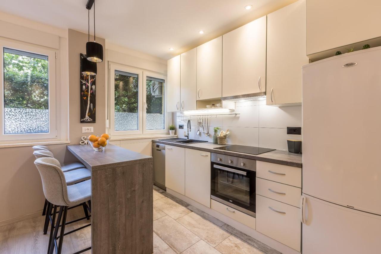 Artistic Chill Art Apartment 2+2.Centar Of Split. Luaran gambar