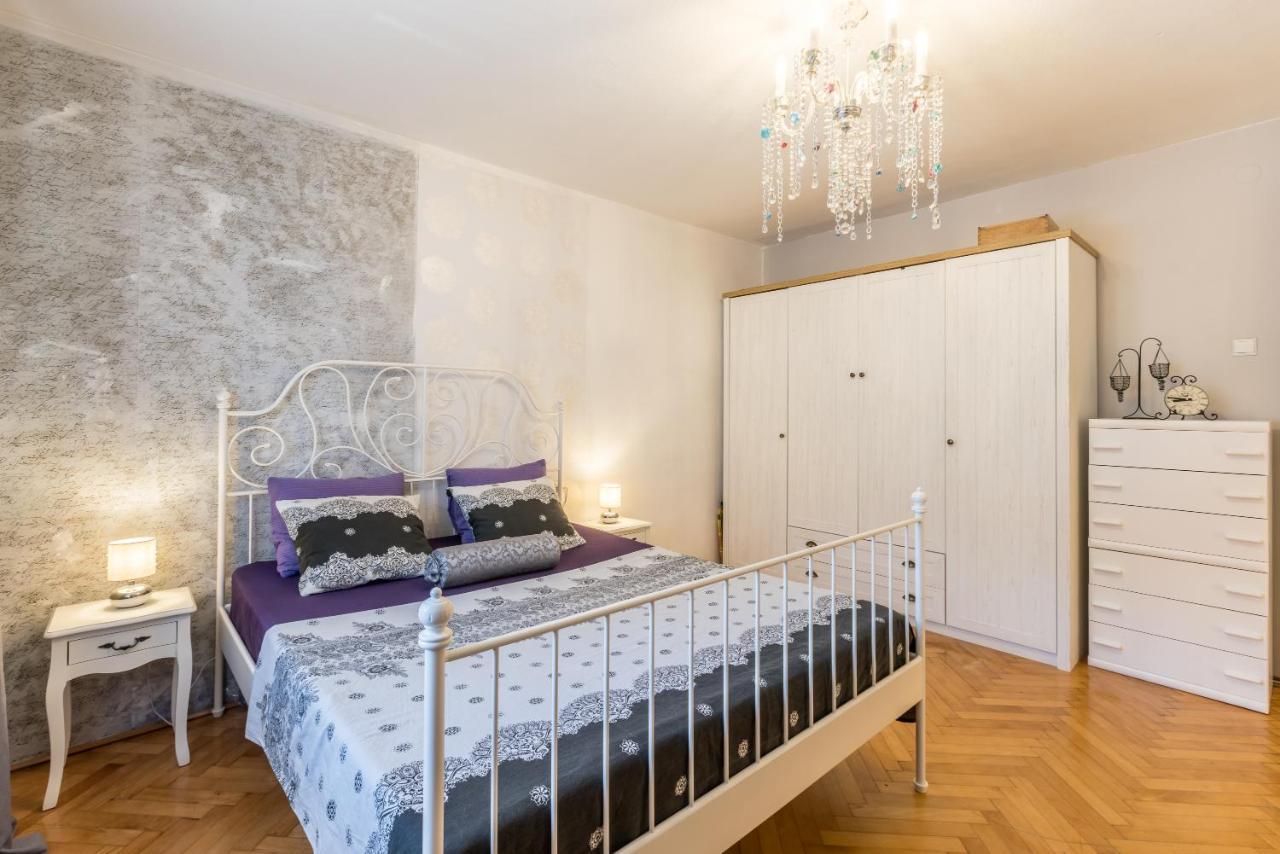 Artistic Chill Art Apartment 2+2.Centar Of Split. Luaran gambar