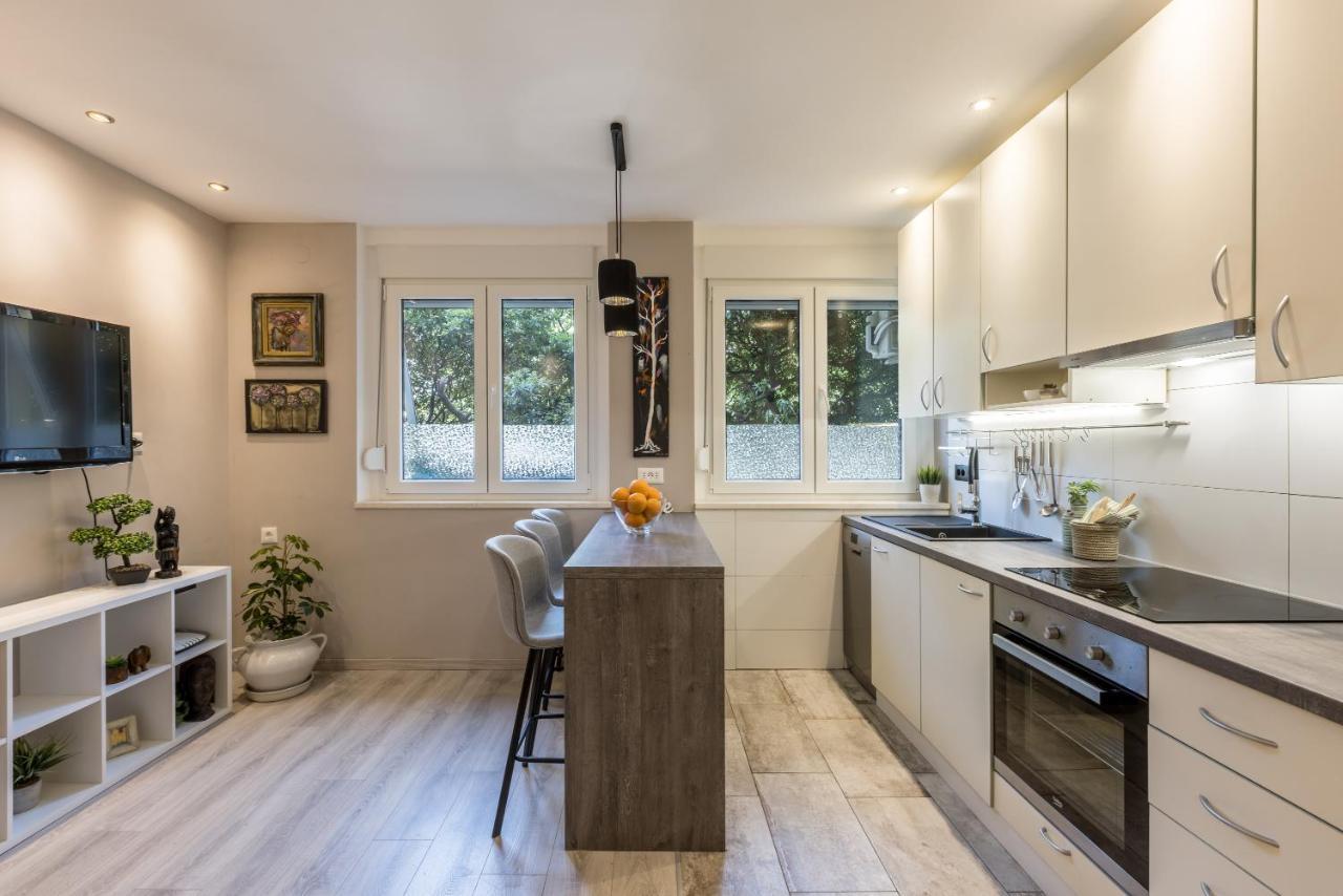 Artistic Chill Art Apartment 2+2.Centar Of Split. Luaran gambar